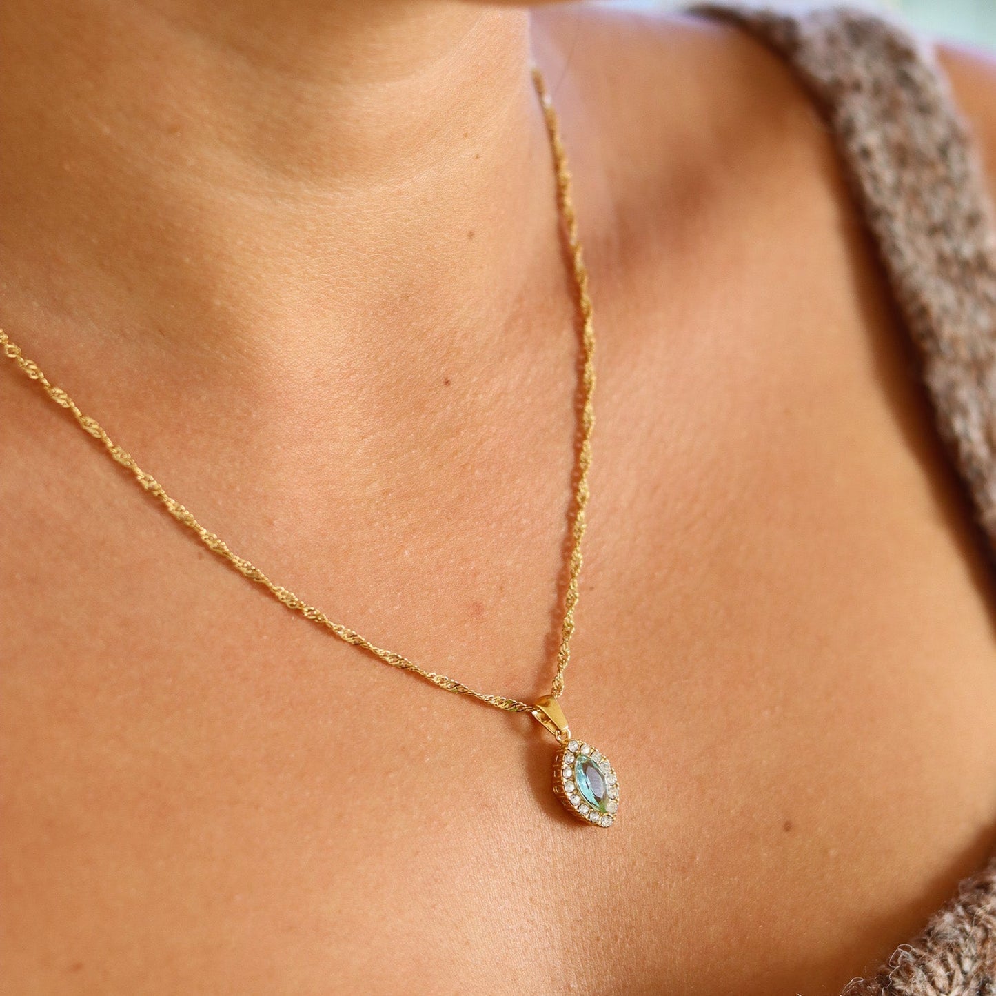 ENCHANT lake blue | KOLYE