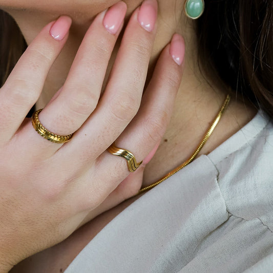 WAVE. RING