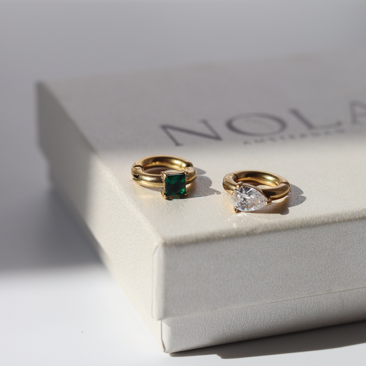 GEM EARCUFF.